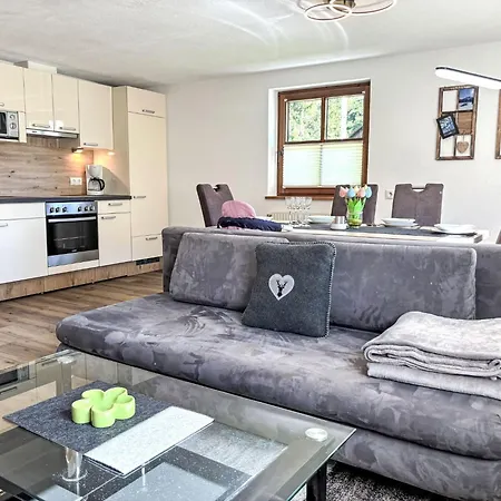 Ladner 59 By Interhome Appartamento Schnann