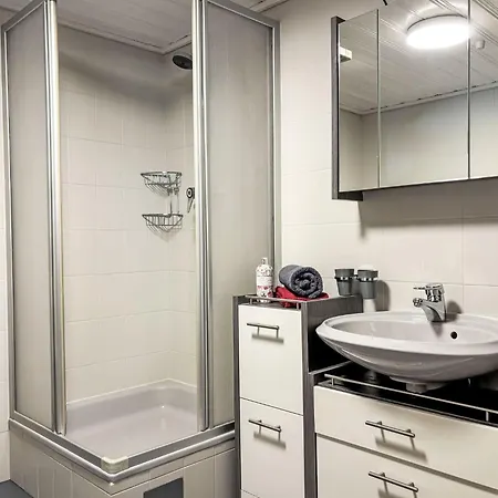 Ladner 59 By Interhome Apartamento *